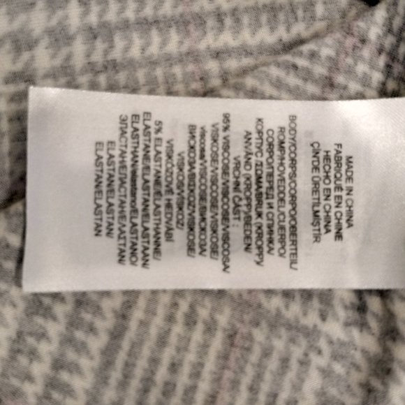 NEW Lauren Ralph Lauren Geo Print Top - Picture 8 of 8